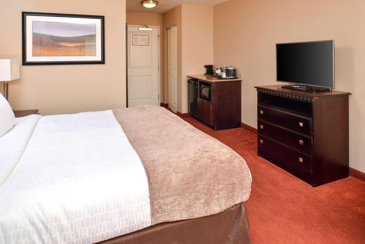 Hotel Vue, Ascend Hotel Collection ناتشيز، مسيسيبي المظهر الخارجي الصورة